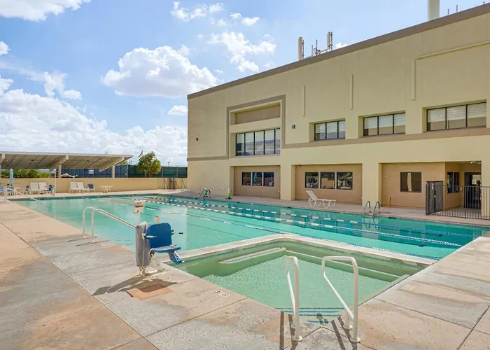 Quiet Townhome W/ Mountain Views In Valley Holiday home Green Valley